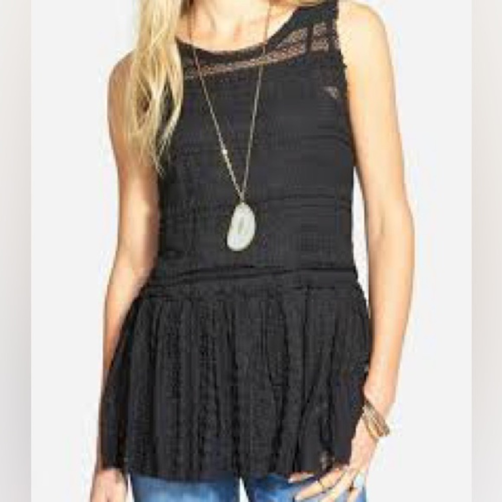 Free People Textured Pucker Lace Top Black S like new